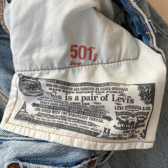 Levi’s 501 Original Skinny; Size Small - Picture 6 of 6